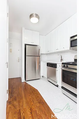 Rented by Mirador Real Estate | media 17