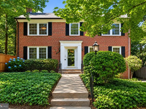 3633 Appleton St NW, Washington, DC 20008