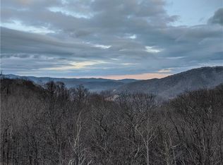 180 Hanging Rock Villas APT 512, Seven Devils, NC 28604