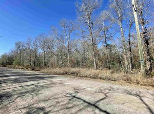 1735 Bobcat Cir, Orange, TX 77632