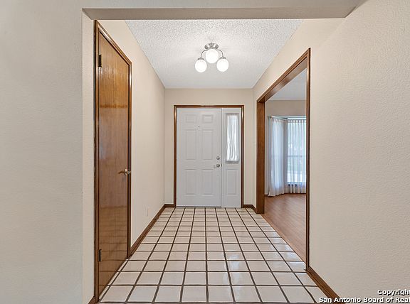 4th image of 9219 Honey Creek Dr