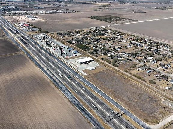 3rd image of 0 E Expressway 83