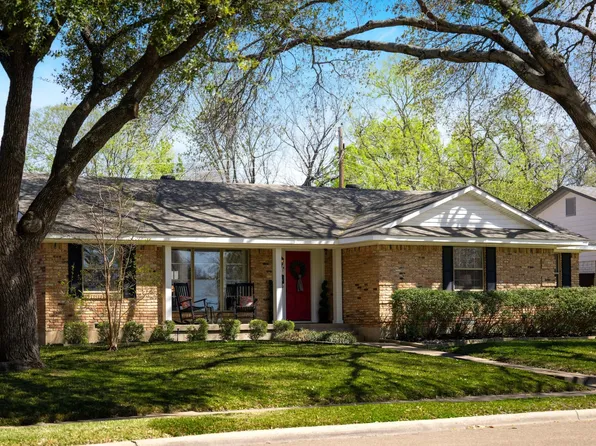 9616 Vinewood Dr, Dallas, TX 75228