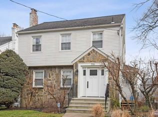 316 Walnut St, Nutley, NJ 07110