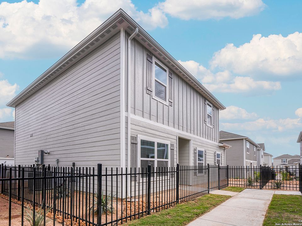 1st image of 10812 Quinn Court