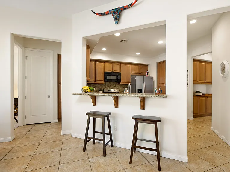 48663 Legacy Dr — Photo 8