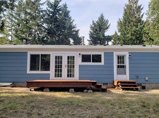 320 E Fox Run Ln, Grapeview, WA 98546