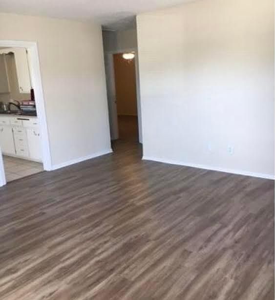 1st image of 41796 Acacia Ave