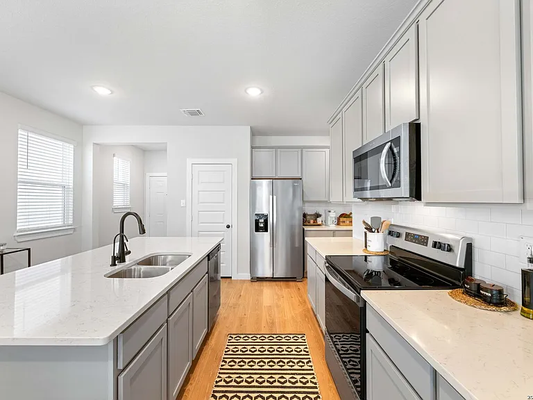 14538 Camino Way — Photo 10