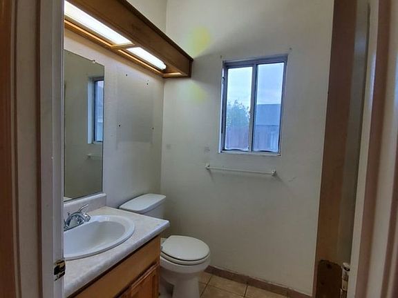 2nd image of 473 Driftwood Ave