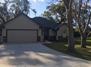 1008 Avenue A, Sweeny, TX 77480