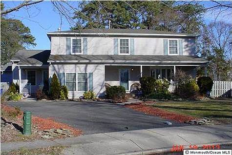 1st image of 104 Circle Dr