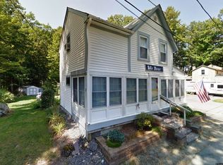 13 Milford St, Amherst, NH 03031