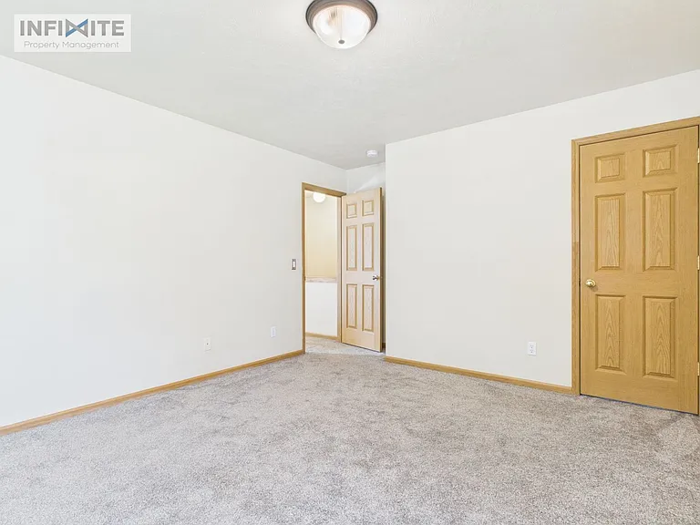 335 Michael Grove Ave #A — Photo 6