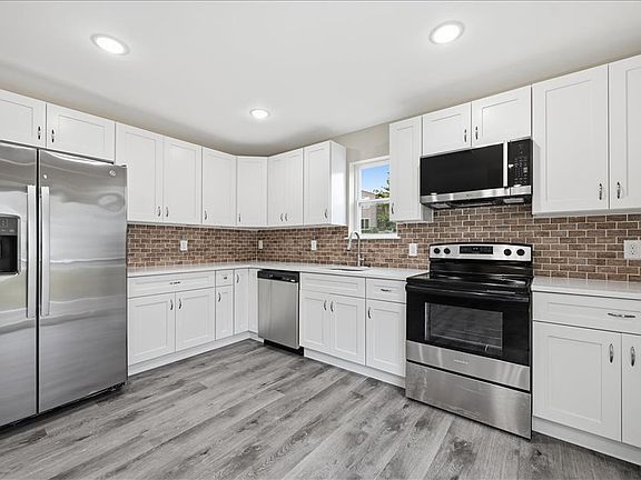 5th image of 5641 N Coplay Rd