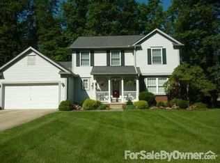 10090 Firestone Ln, Macedonia, OH 44056