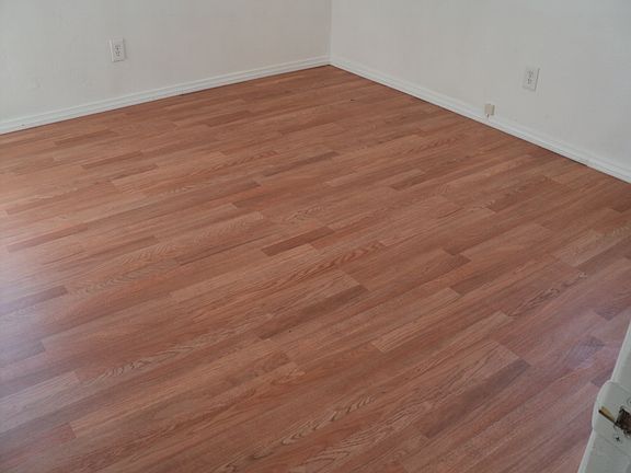 4th image of 1605 Virginia Dr #2