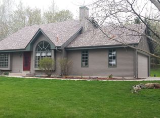 S27W29017 Jarmon Rd, Waukesha, WI 53188