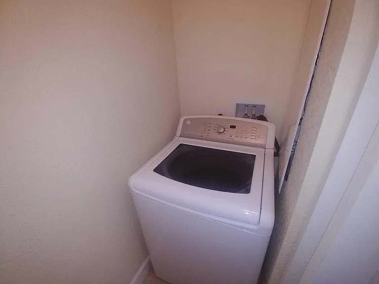 1660 Renaissance Commons Blvd #2427 — Photo 12