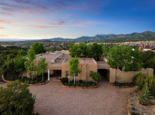 48 Paseo Encantado NE, Santa Fe, NM 87506