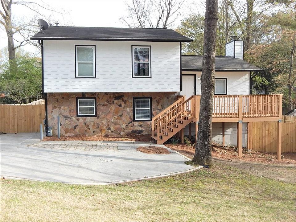 1st image of 5776 Woodvalley Trce