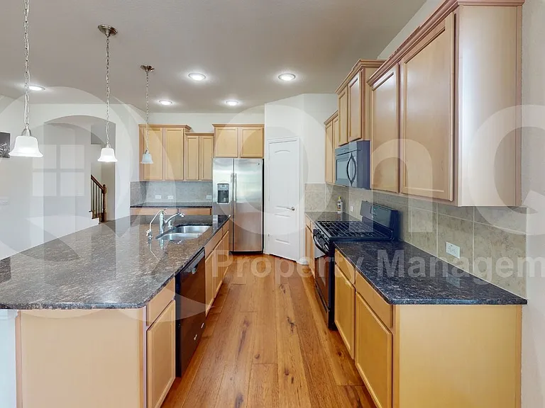211 Copper Canyon Dr — Photo 10