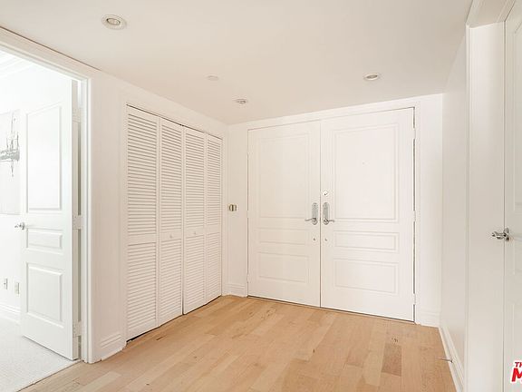 2nd image of 11749 Goshen Ave APT 202