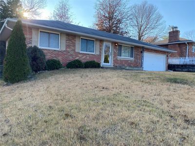 10104 Fite Cir, Saint Louis, MO, 63123