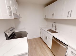 1675 Slater St, Santa Rosa, CA 95404