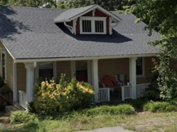 118 Elk Mountain Rd, Asheville, NC 28804