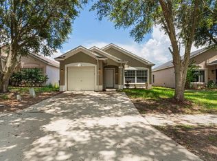 456 Summer Sails Dr, Valrico, FL 33594