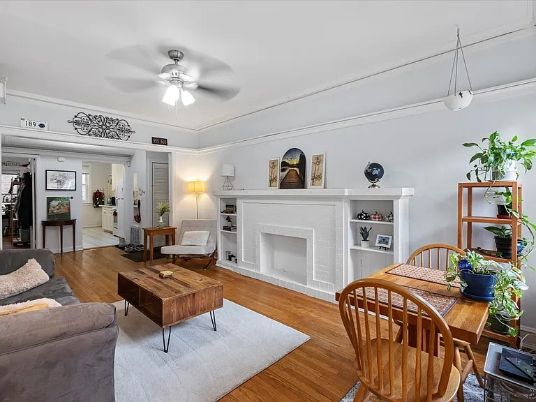 6656 N Newgard Ave #1 — Photo 4