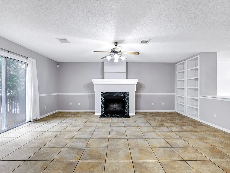 8502 Cottage Park — Photo 5