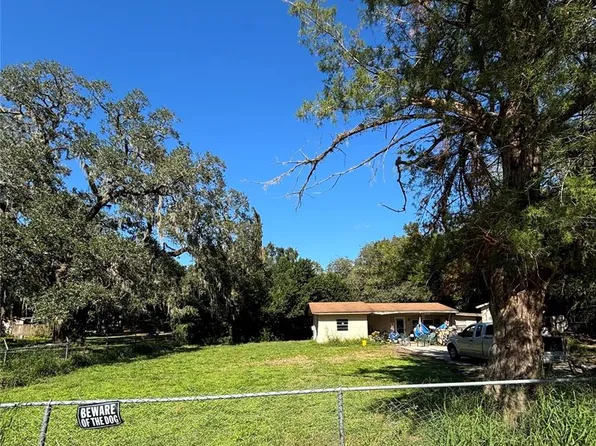 2410 Virginia Dr, Leesburg, FL 34748