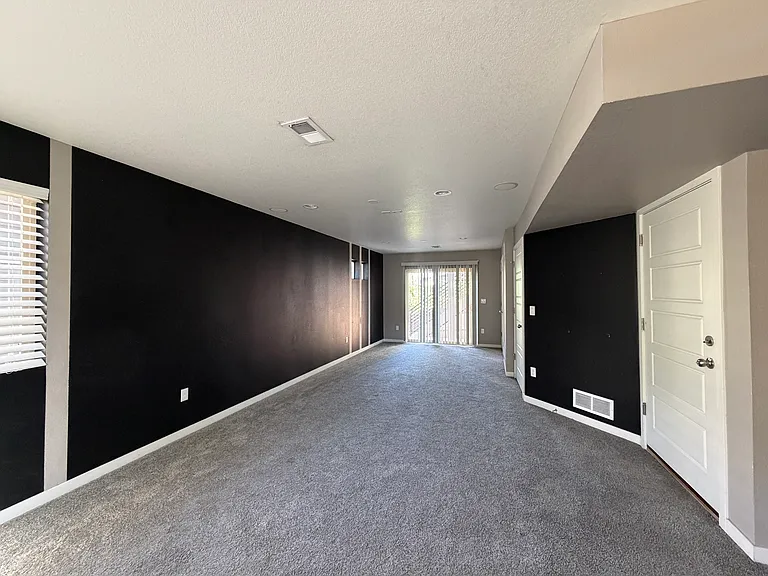 4456 Elegant St — Photo 26