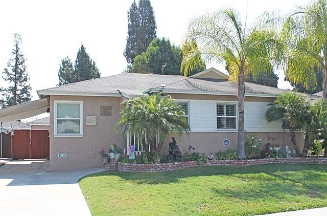 1st image of 4552 Lomina Ave