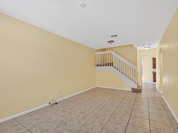 5th image of 7480 Sarentino Lane
