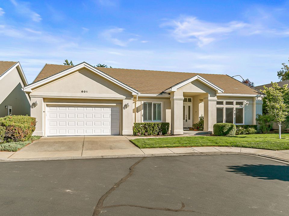 1st image of 601 Summerwood Dr