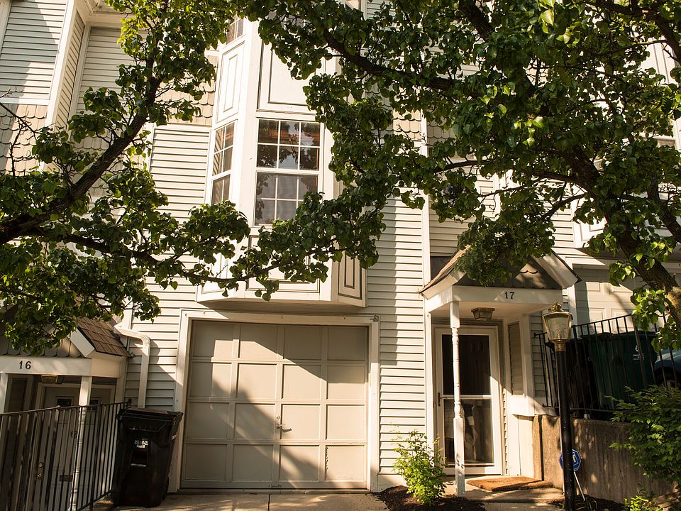 1st image of 600 Delta Ave Unit 17