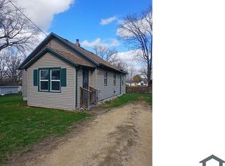 1413 La Belle Ave, Rockford, IL 61101