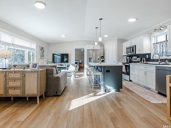 4th image of 3605 Parkdale ROAD