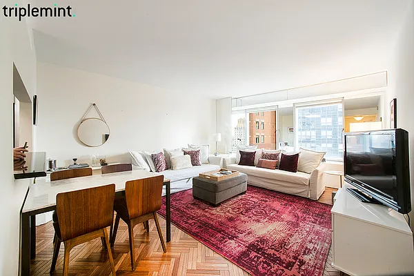 Rented by Triplemint | media 19