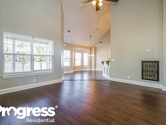 4th image of 3364 Cornerstone Dr