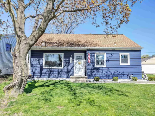 2238 Center St, Green Bay, WI 54304