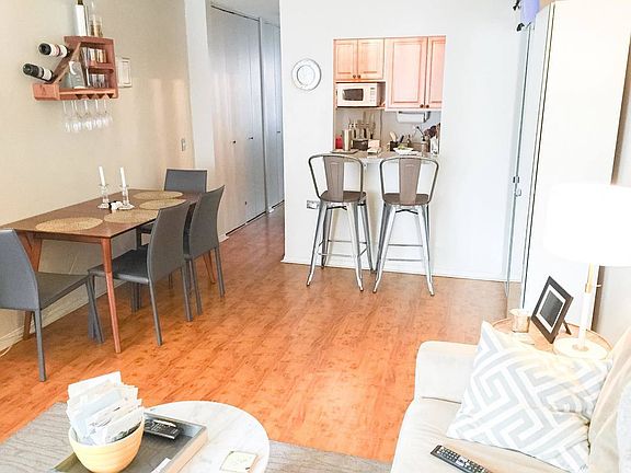 2nd image of 254 W 51st St APT 16N