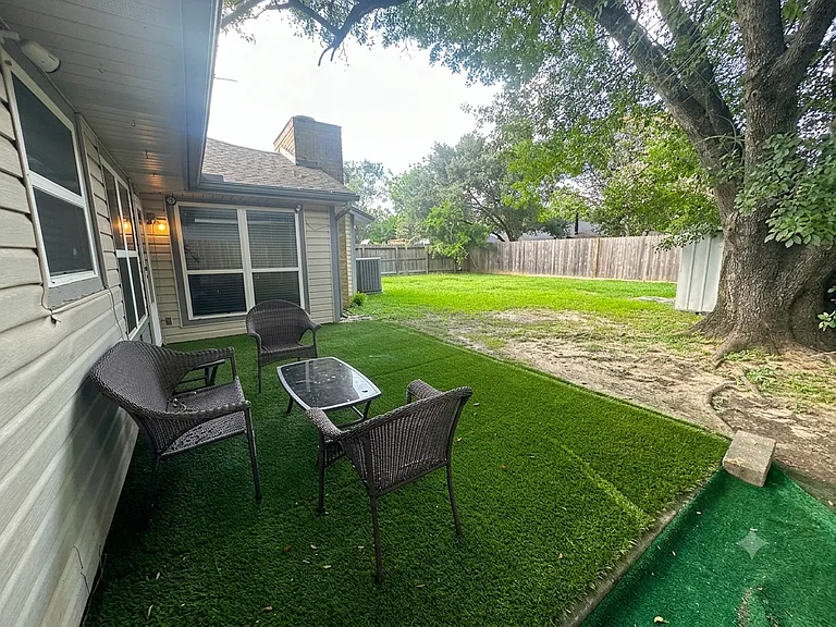 18066 Forest Cedars Dr — Photo 9