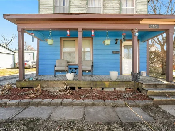 109 W Miami St NE, Paola, KS 66071