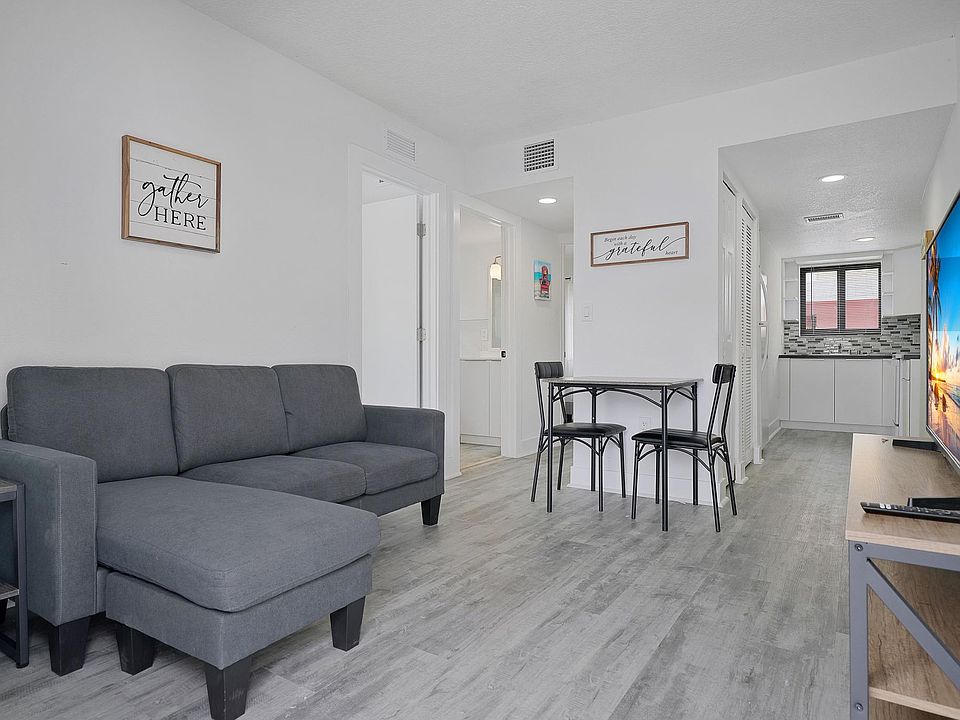 1st image of 3417 NW 22nd Ave #1