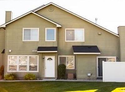 2nd image of 1167 E Sharons Dr