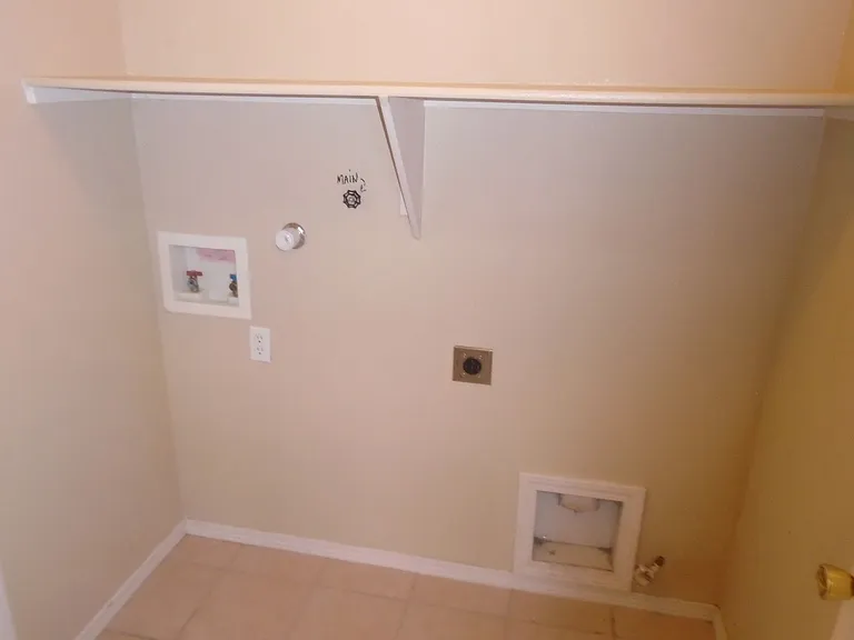 3444 Stony Meadows Cir NE — Photo 46